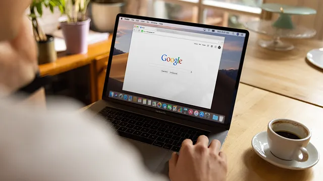 google on laptop